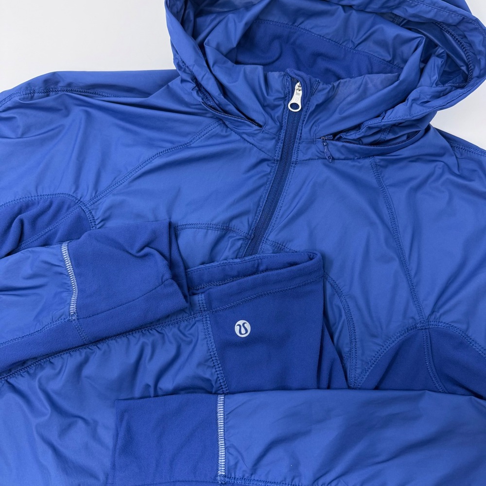 Lululemon Royal Blue Run Jacket Stowable Hood Thumbholes Size 4